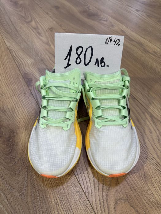 Nike ZOOMX -номер 42
