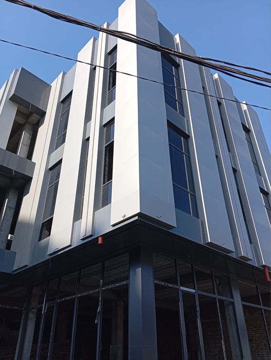 Минор отдельно стоящие здание 4 уровня и терасса