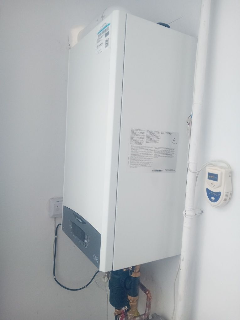 Instalator autorizat execut montaj centrale . reparatii de centrale