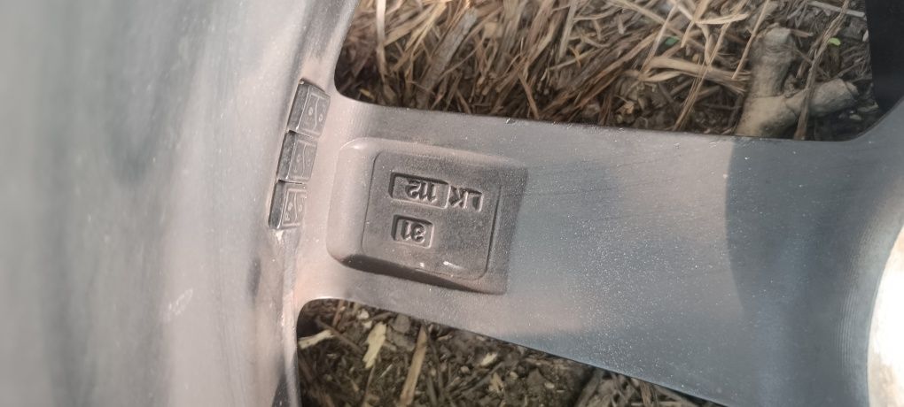 Джанти 5х112 19.                 .
