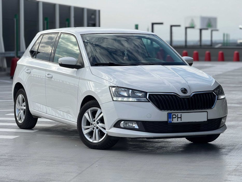 Skoda Fabia 3 facelift 2019, 1.0 tsi 95cp, Navigatie, Senzori parcare