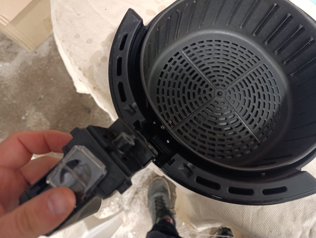 Air Frier Princess 1700w. 5l за части