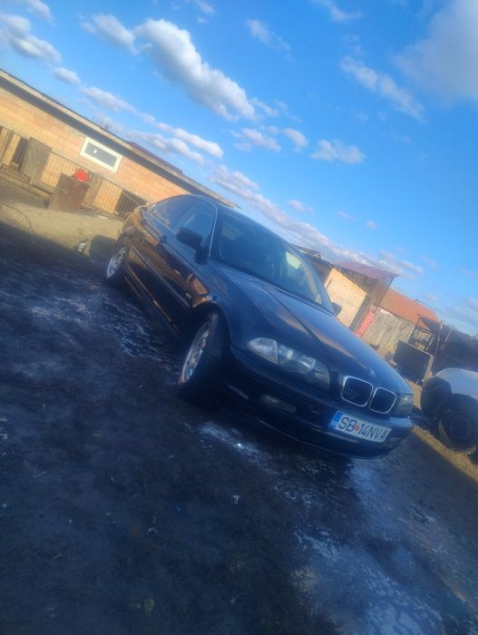 Vând BMW e46 320i benzina anul 1999
