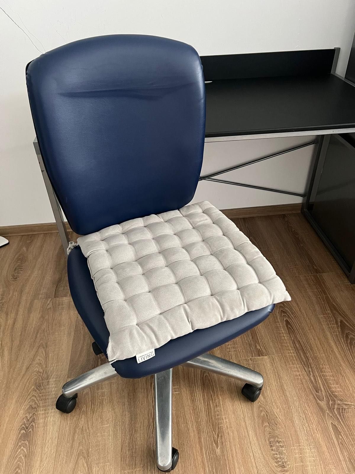 scaun de birou confortabil