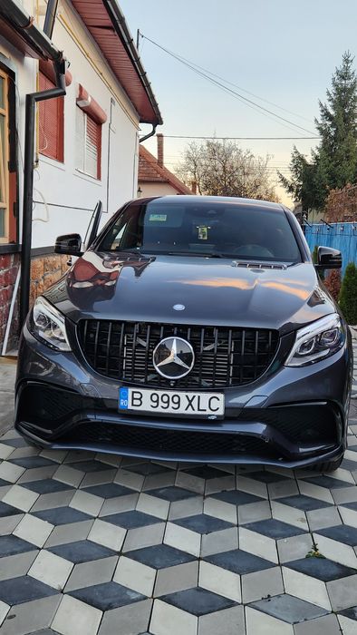 Mercedes cupe AMG  63 pachetul