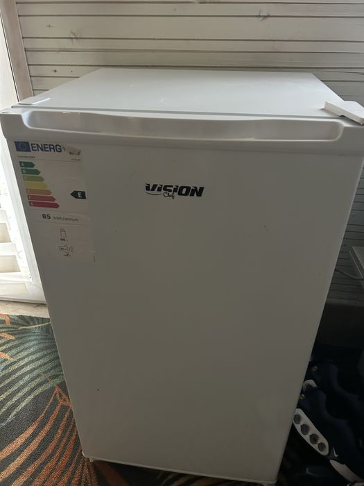 Frigider vision 90 l