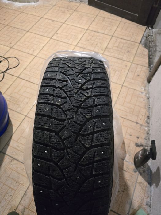 Шины Bridgestone Blizzak 17/225/65