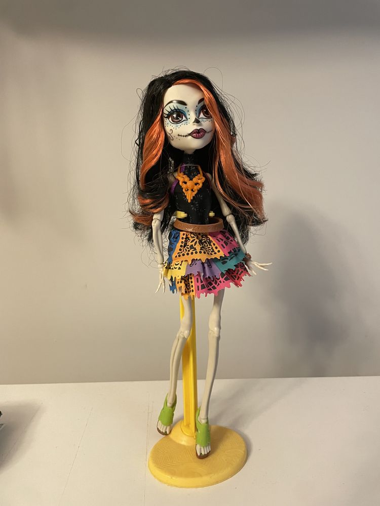 Skelita monster high papusa