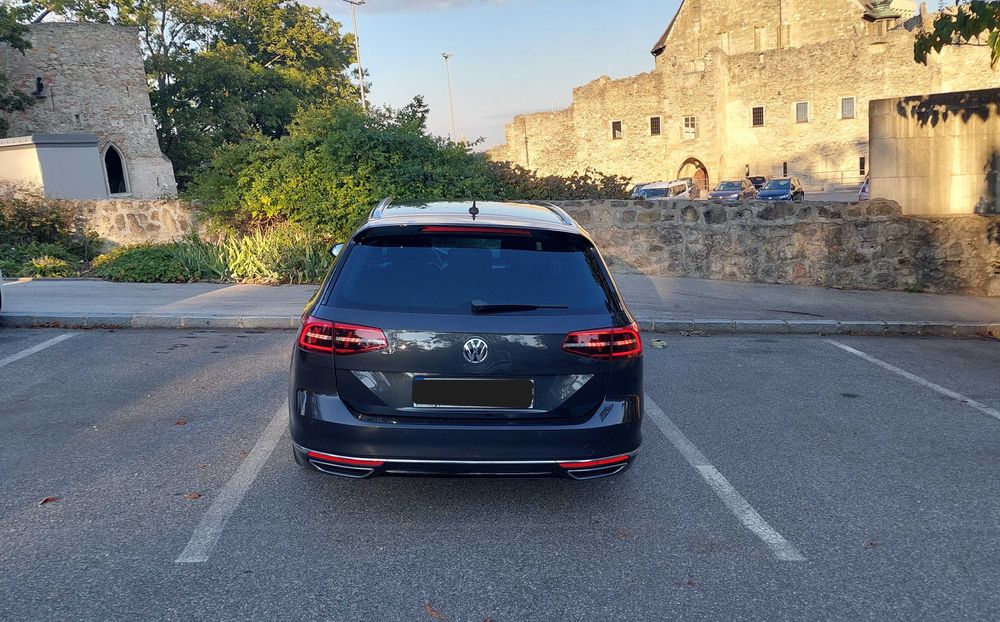 Volkswagen Passat B8 Variant Highline/R-line 2.0 TDI 150 CP DSG