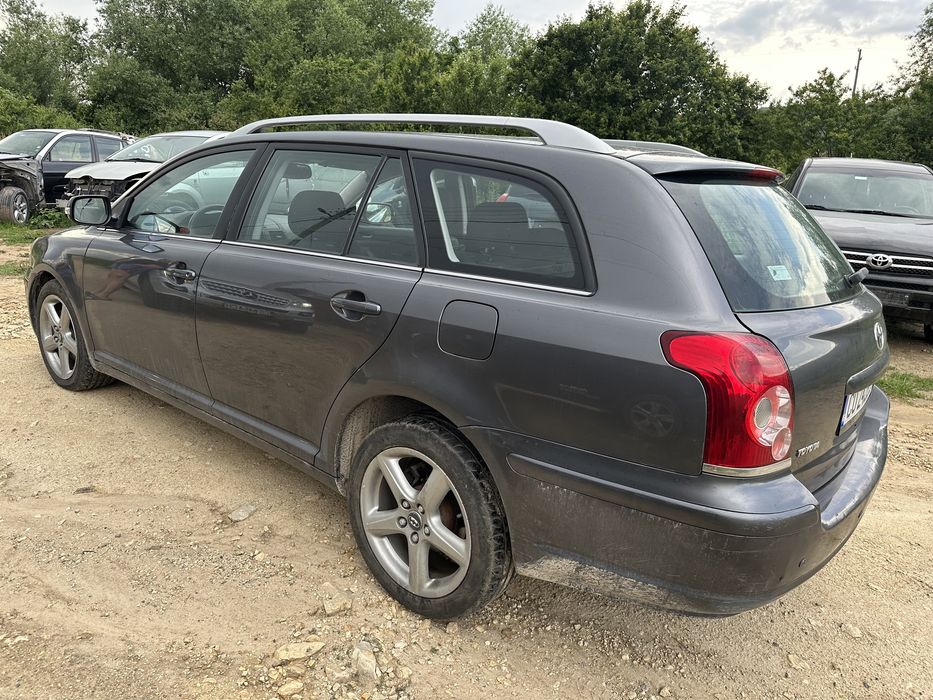 Тойота Авенсис Toyota Avensis 2.2 d4d 150 кс 2008г На части!