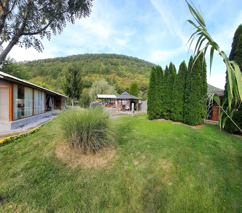 Продава се Къща в с. Стара речка, Област Търговище - 80 кв.м за 675 €/кв.м - Снимка #2