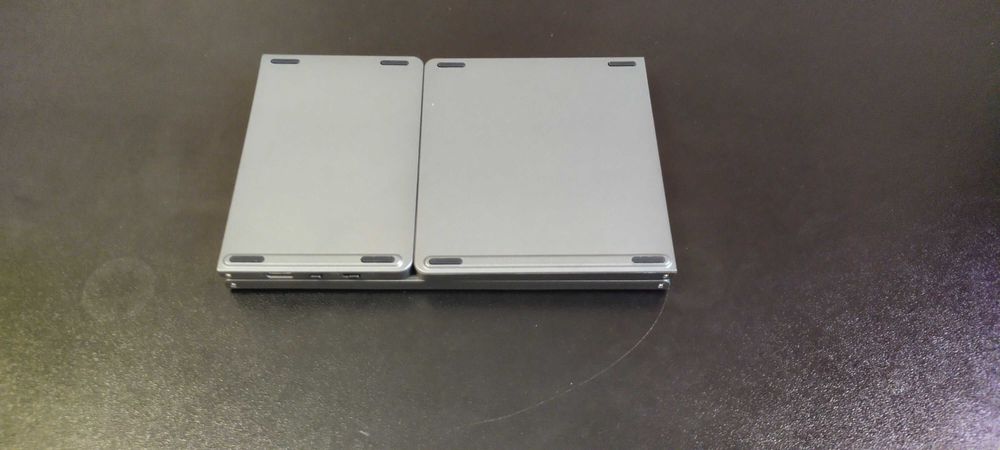 Tastatura pliabila si touchpad