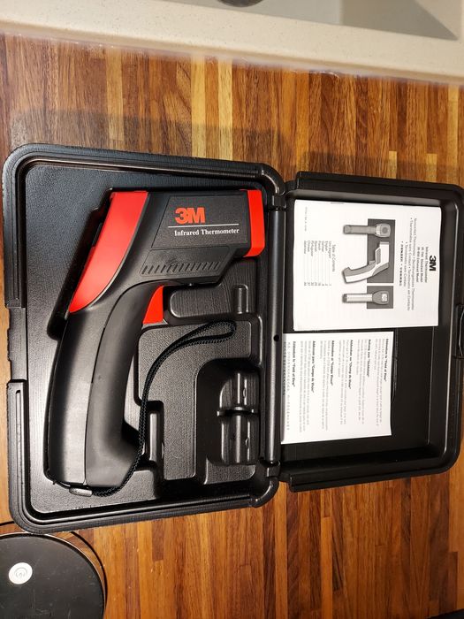 Termometru infrarosu digital 3M