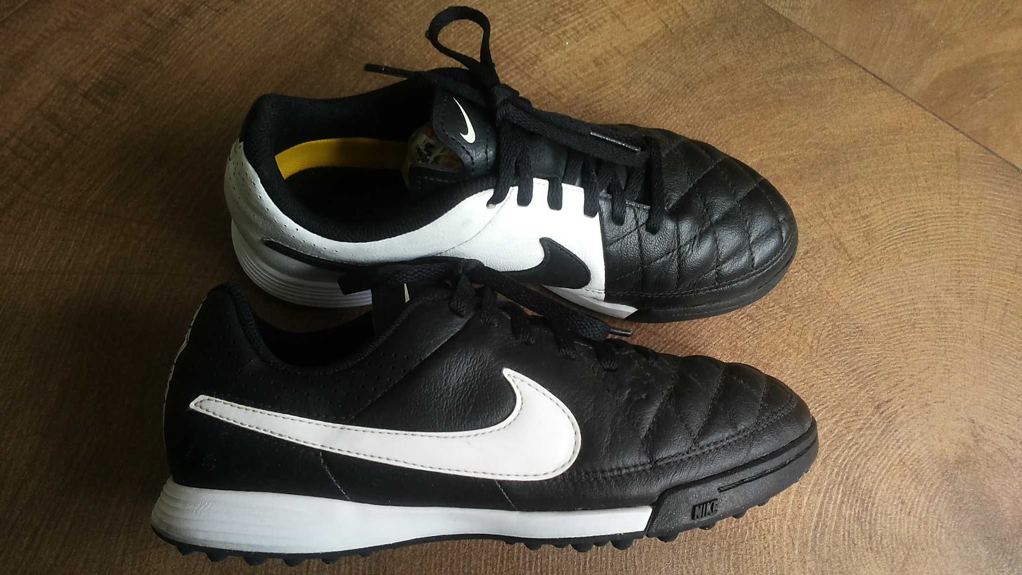 NIKE TIEMPO Leather Football EUR 36,5 /UK4 стоножки за футбол 226-14-S