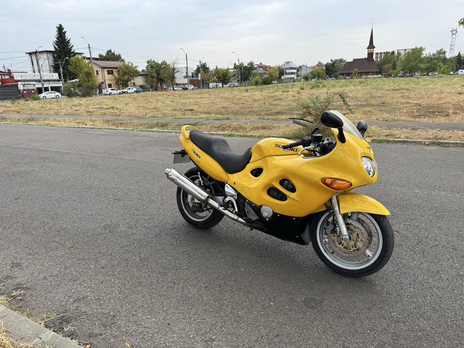 Suzuki gsx 600 f Katana. Schimb cu remorca