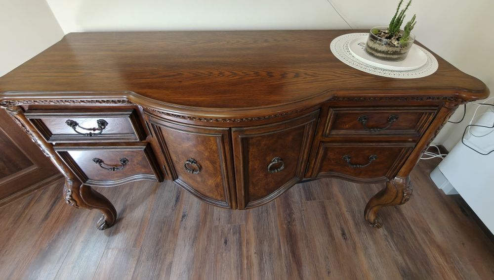 Ретро комод / бюфет от масив