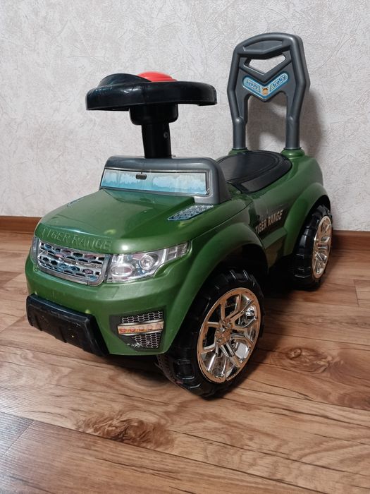 Продам толокар с защитой от переворачивания