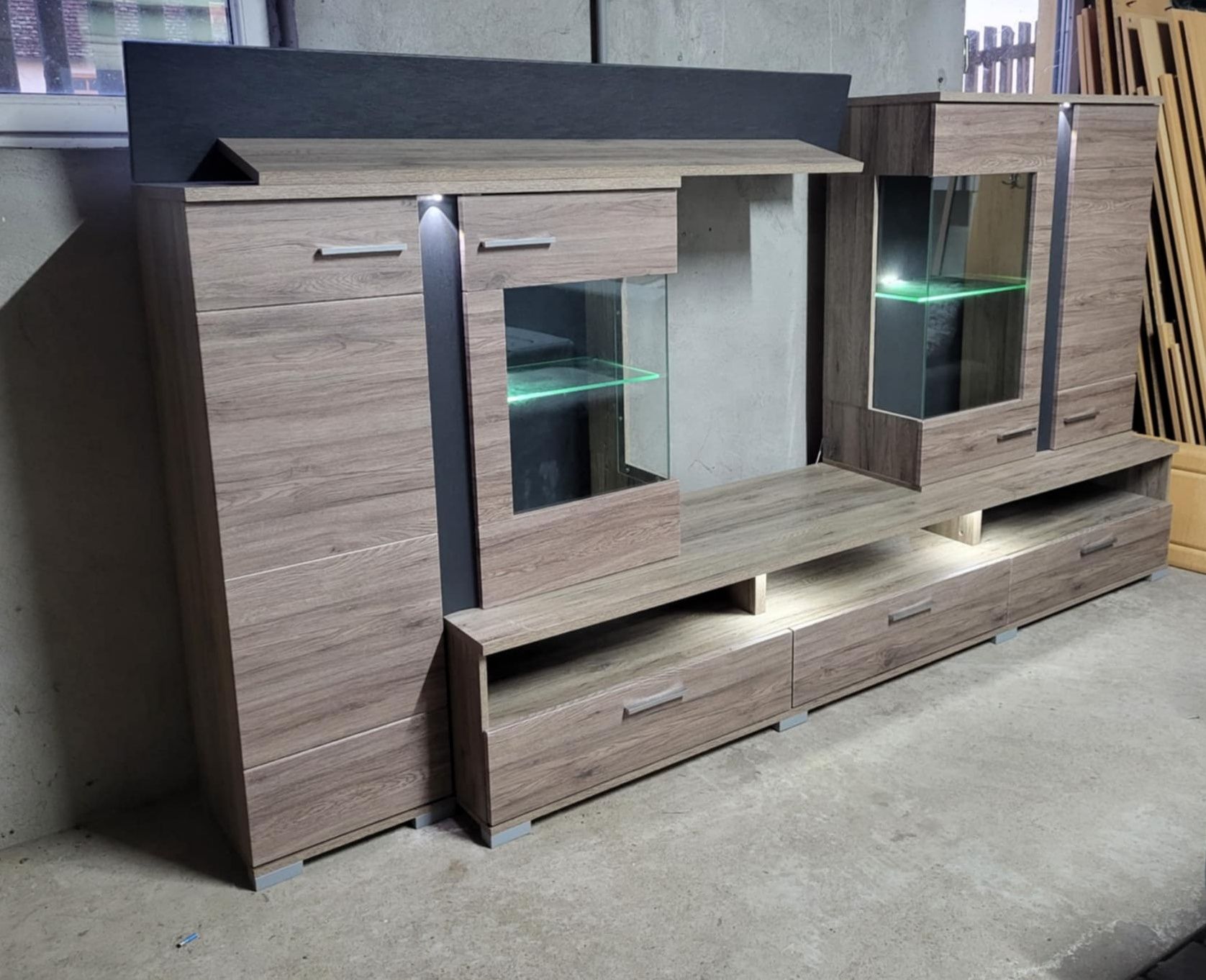 Mobilier living 2,80m cu Leduri