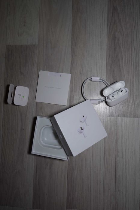 Casti Airpods pro 2 Gen 2 - Noi / Sigilate - Fara Factura