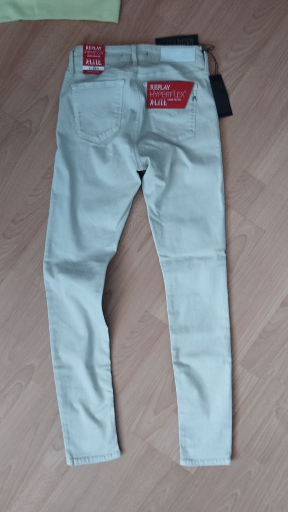 Дамски суичър Levi's и дънки Replay