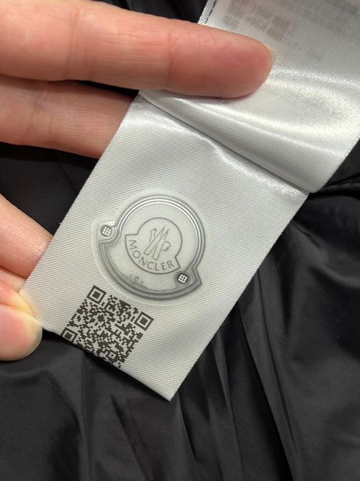 Geaca Moncler Pe Stoc marime 1 si 2  M,L