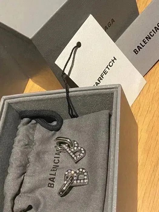 Оригинални обеци BALENCIAGA