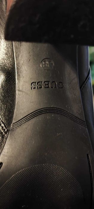 "Guess" ботуши, естествена кожа