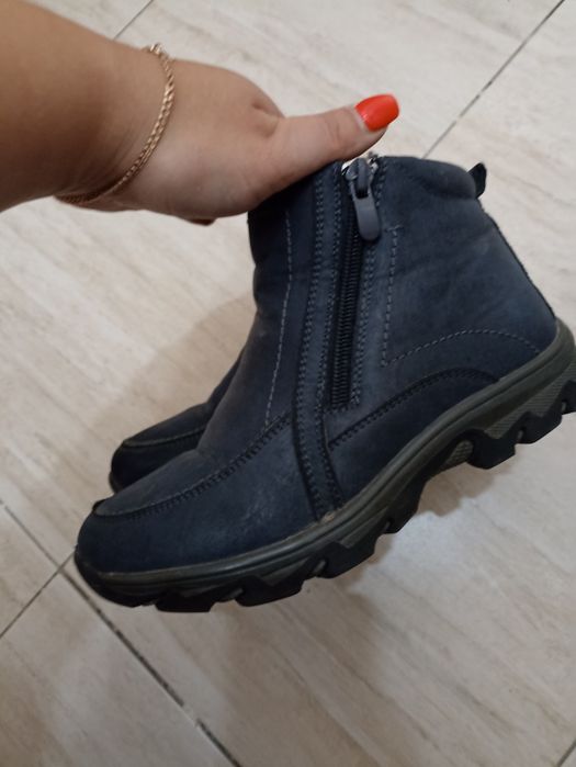 Обувь для мальчиков, 35 р ,по 1000 ТГ за пару