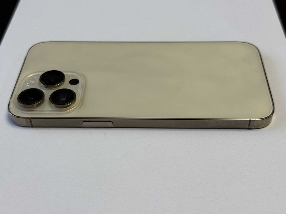 Apple iPhone 14 Pro Max 256GB Gold+много аксесоари. Пълен комплект