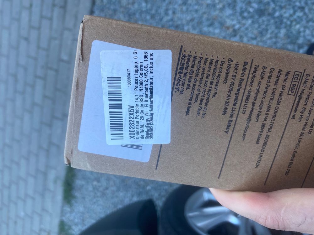 laptop anl5 n4000 6gb ram ,128gb