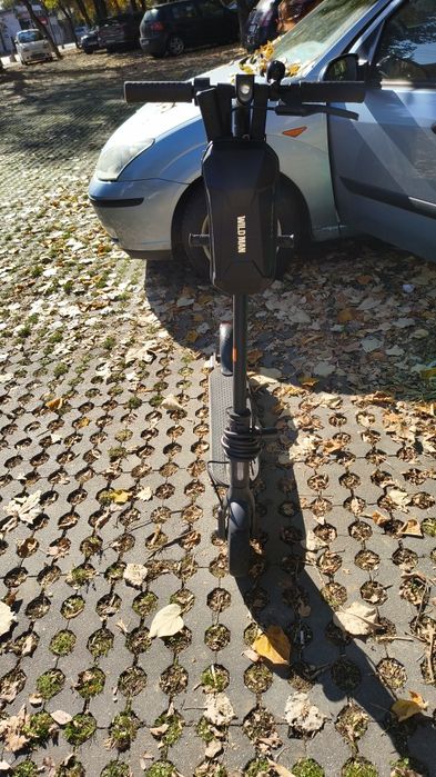 Vând trotineta electrica Xiaomi pro 2