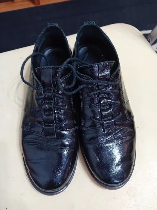 Pantofi nr 37 ...