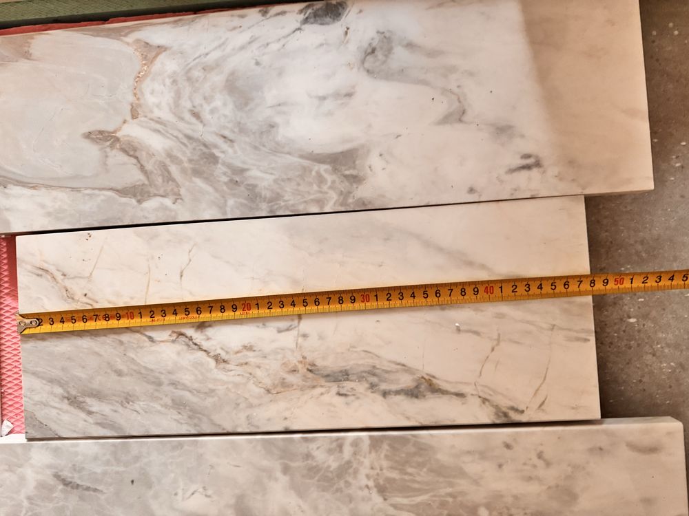 Glafuri geamuri white spider cu diferite lungimi si latimi de 18 cm.