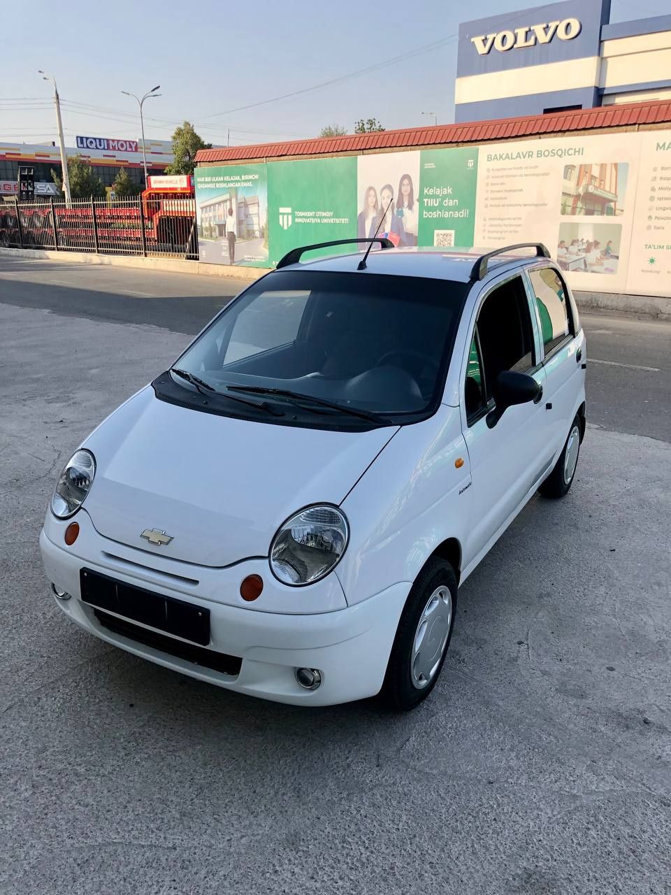 Matiz avtamat 
Avtamat karobka 
Gaz/benzin 
Mator indiyalni 
Kandisani