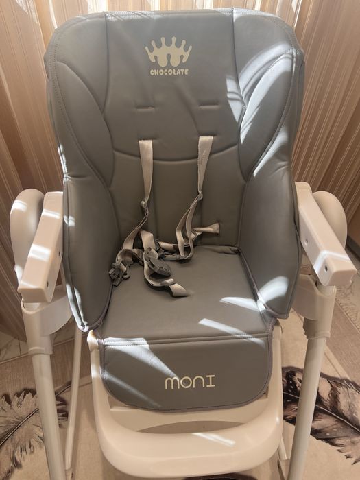 Столче за хранини Moni chocolate