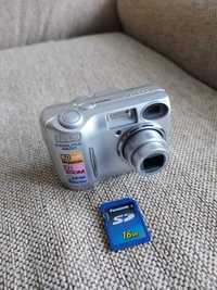 Aparat foto Nikon E 4600 card memorie bateri AA Japan