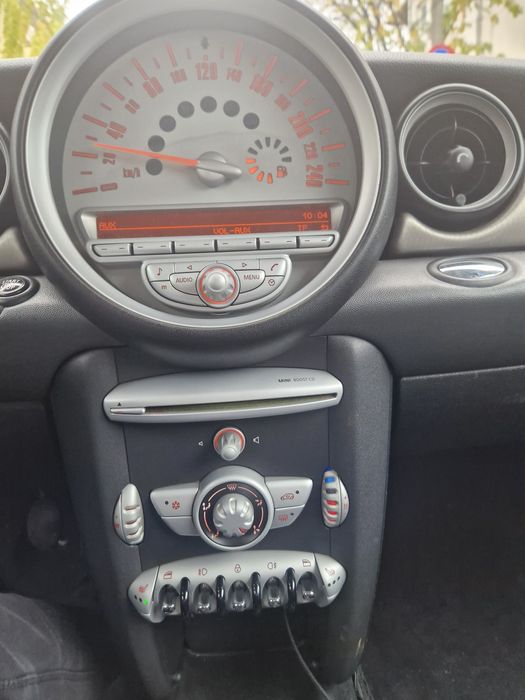 Mini Cooper 1.4, 95CP