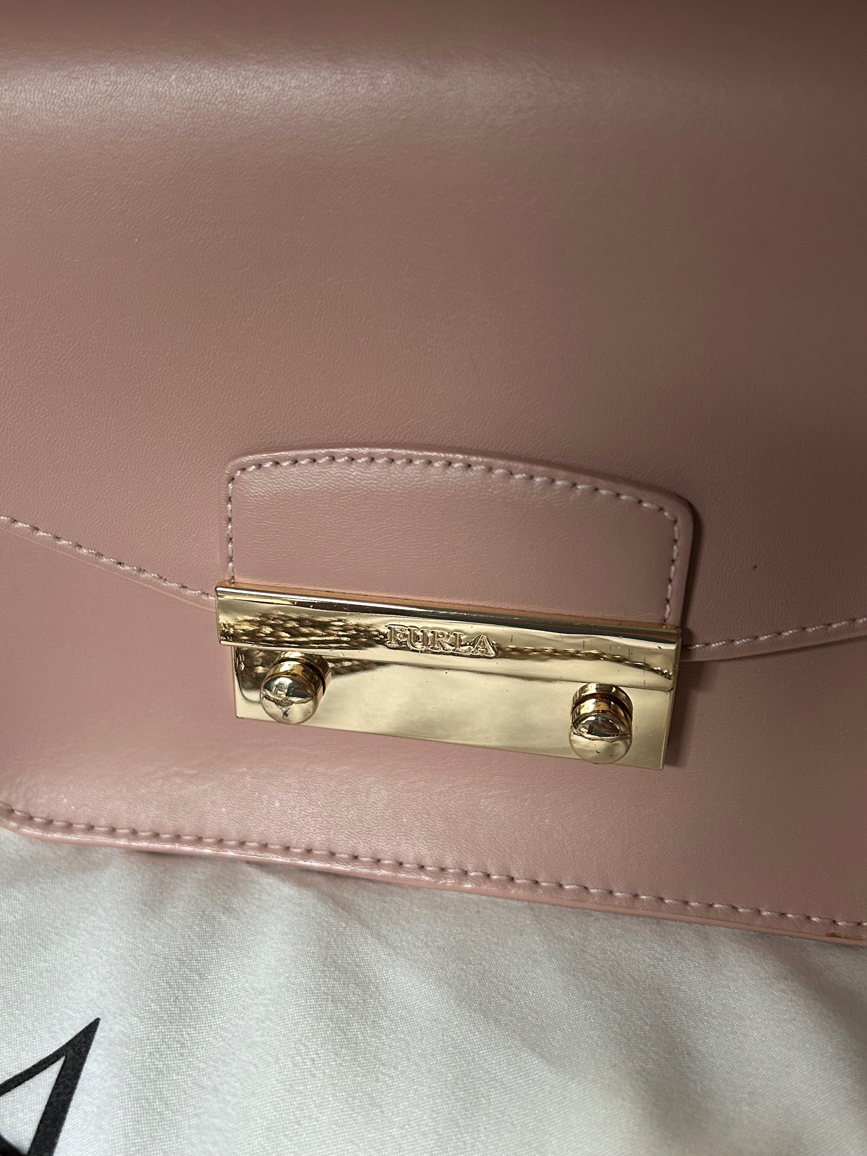 Furla Metropolis