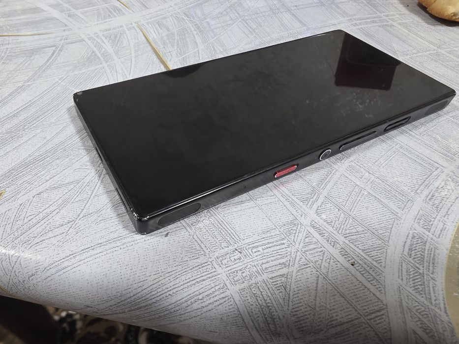 Продам Redmagic 9pro