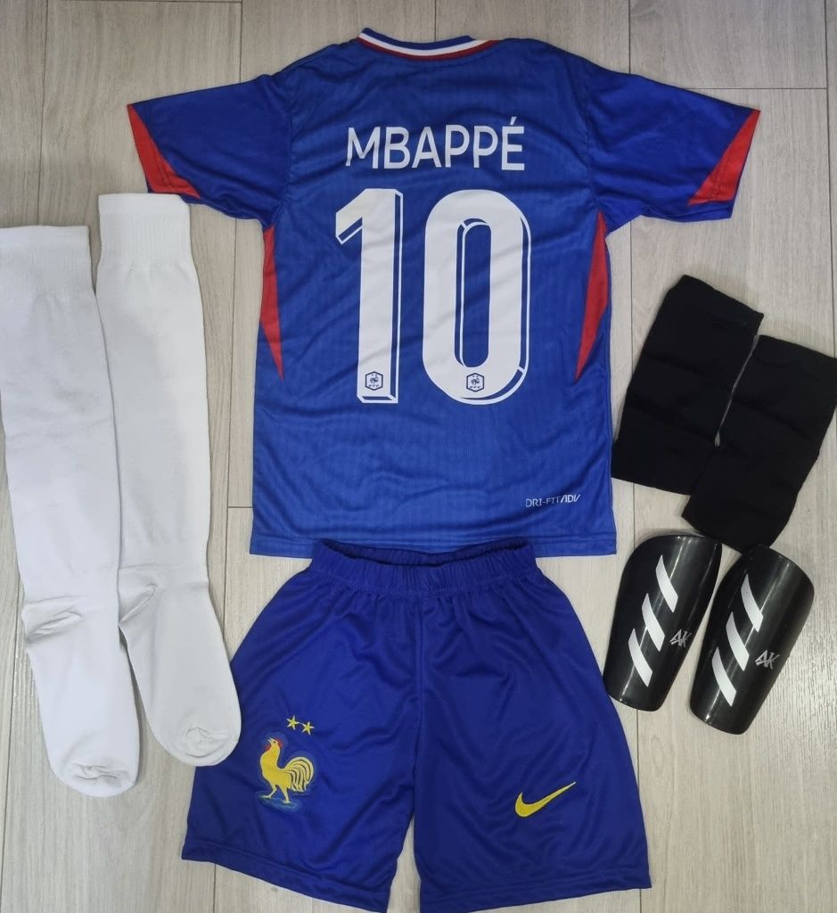 Echipamente fotbal copii Mbappe