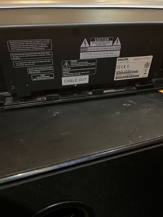 Саундбар с буфер Philips HTS-6100