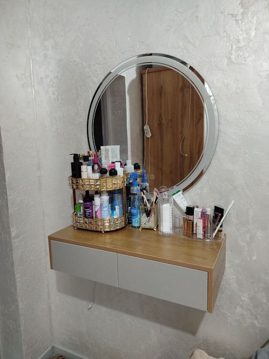 Навесная тумба консоль хорошо выбор