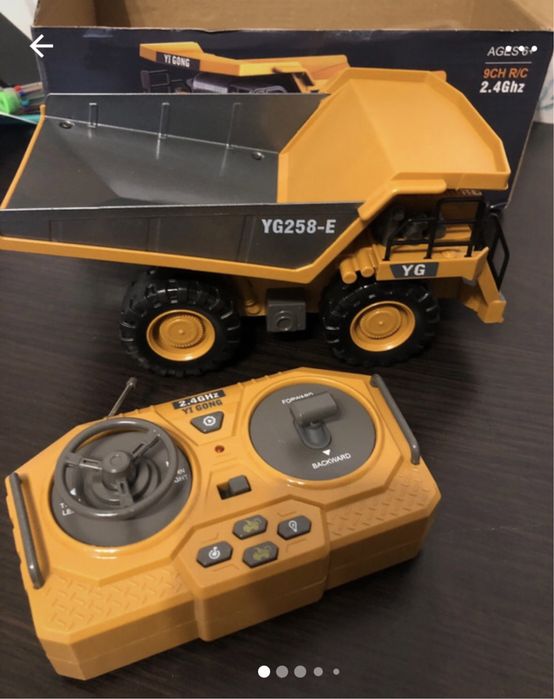 Set excavator+basculanta telecomanda, metal,  baterii reincarcabile