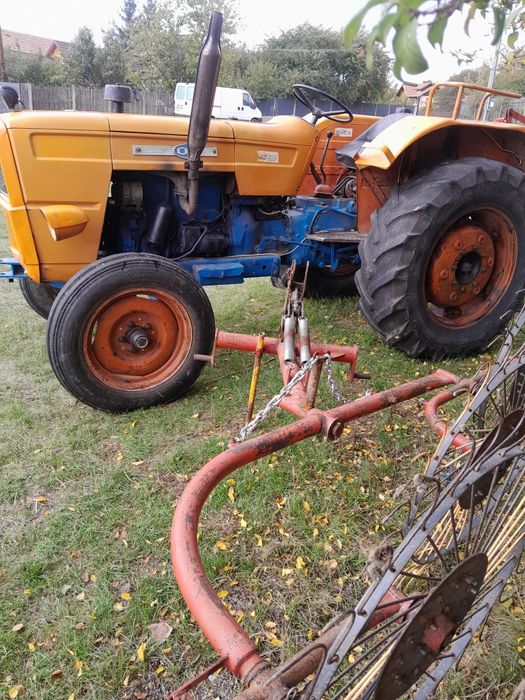 Tractor Fiat 615