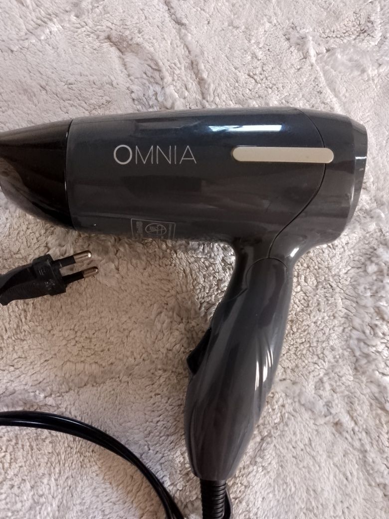 Сгъваем сешоар 1000 W
