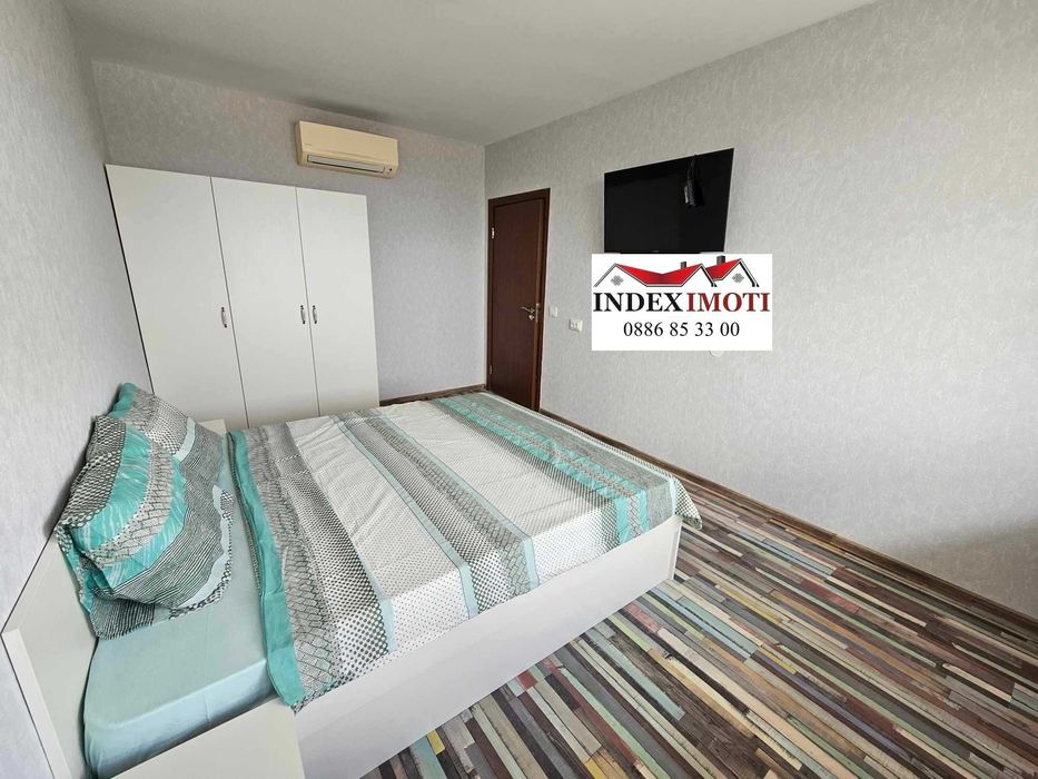 3-стаен апартамент-148кв.м,паркомясто и Голяма тераса с кухня