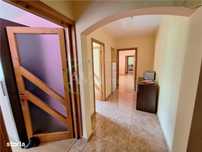 Apartament 3 camere semidecomandate,etaj 3,Orizont