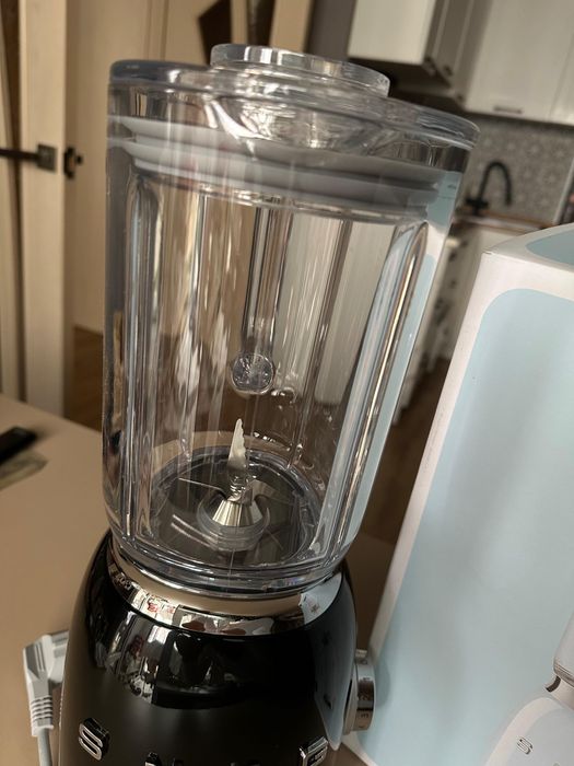 SMEG стационарный блендер