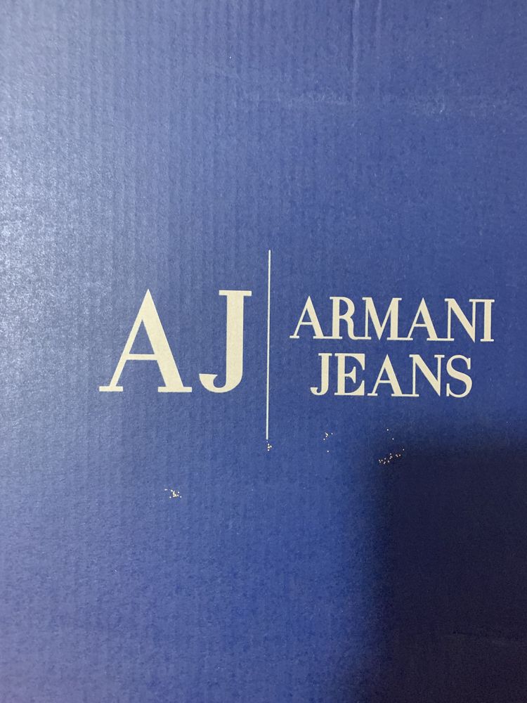 Armani  обувки- маратонки. Оригинални.о