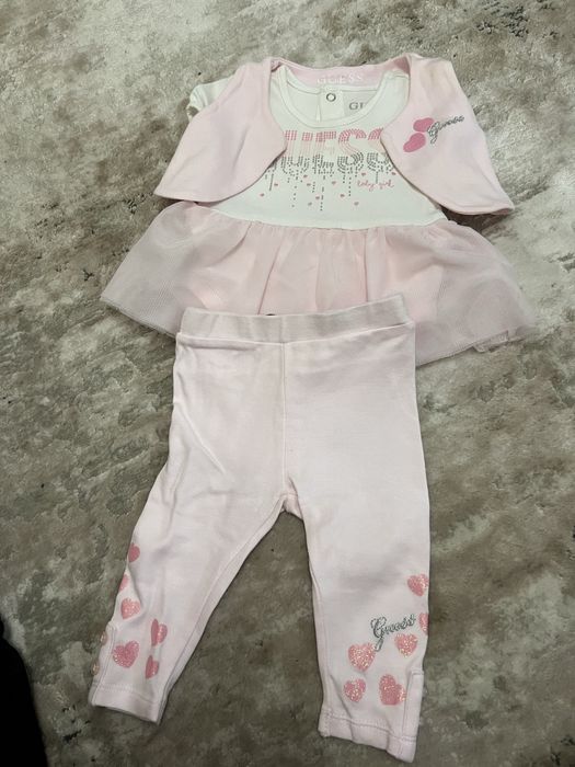 Дрехи на Гуес Найк